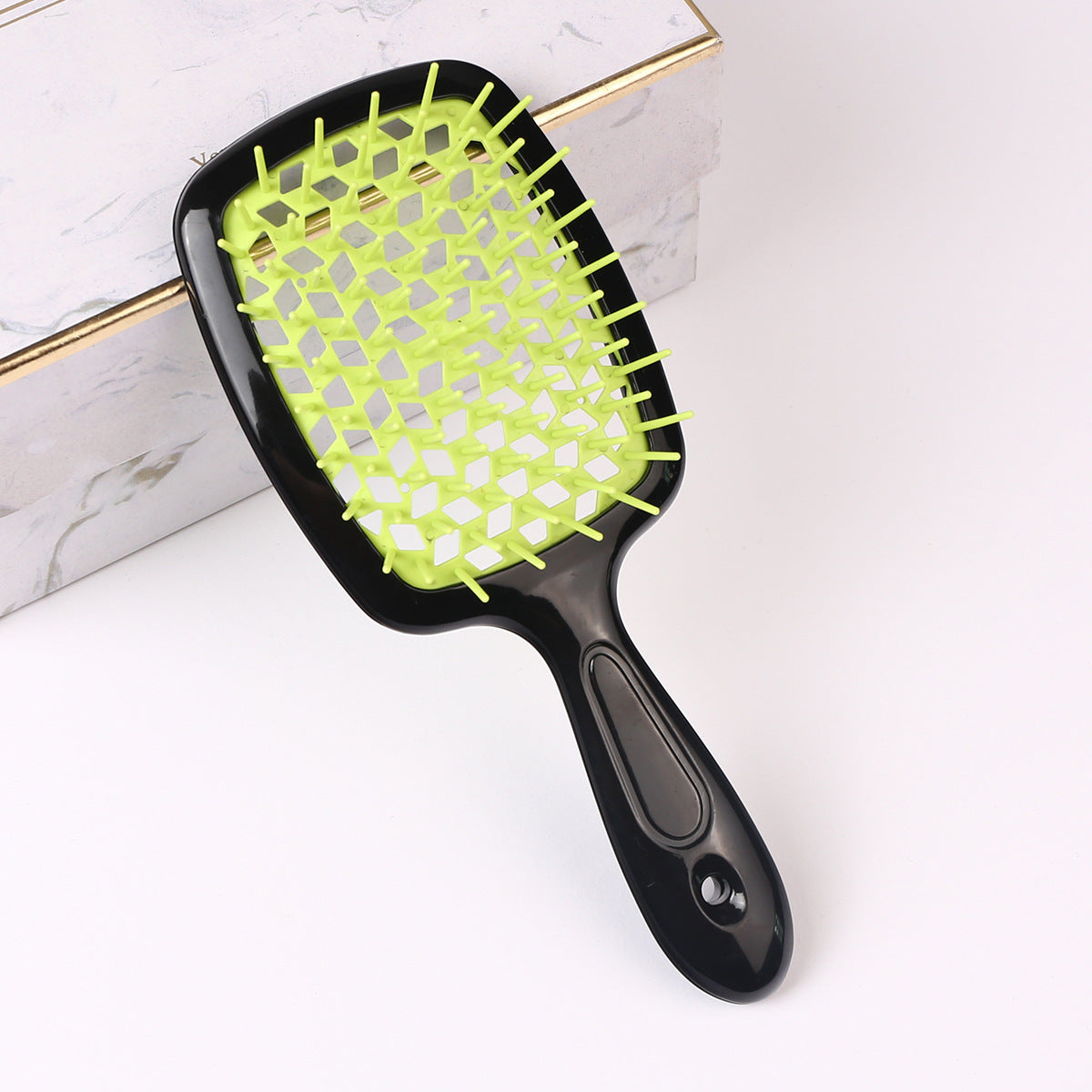 Aliyah Beauty EZ Detangling Brush - Aliyah Beauty