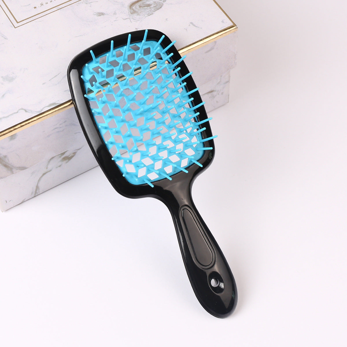 Aliyah Beauty EZ Detangling Brush - Aliyah Beauty